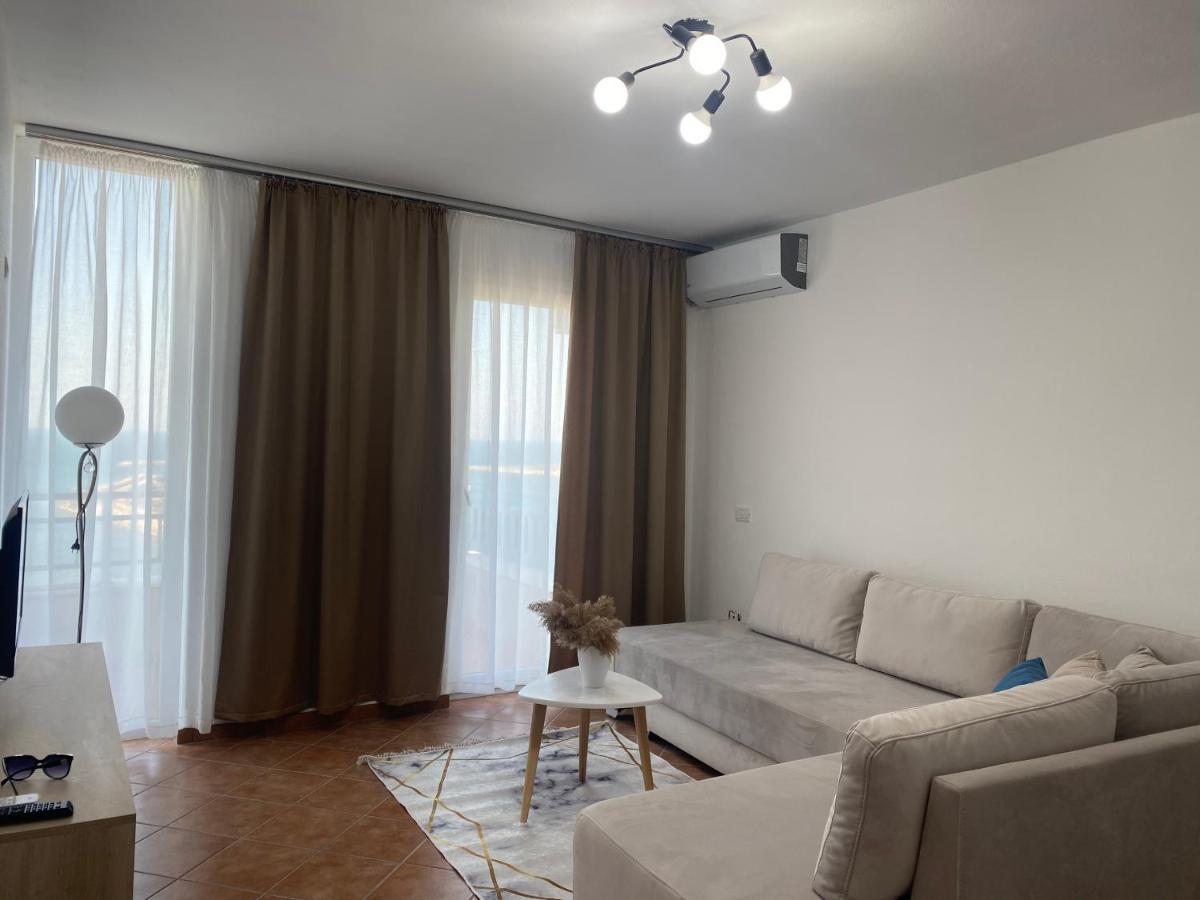 Kenza Apartment Shëngjin Exteriör bild